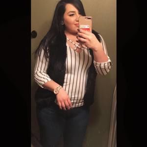 Meet your Posher, Jazmin